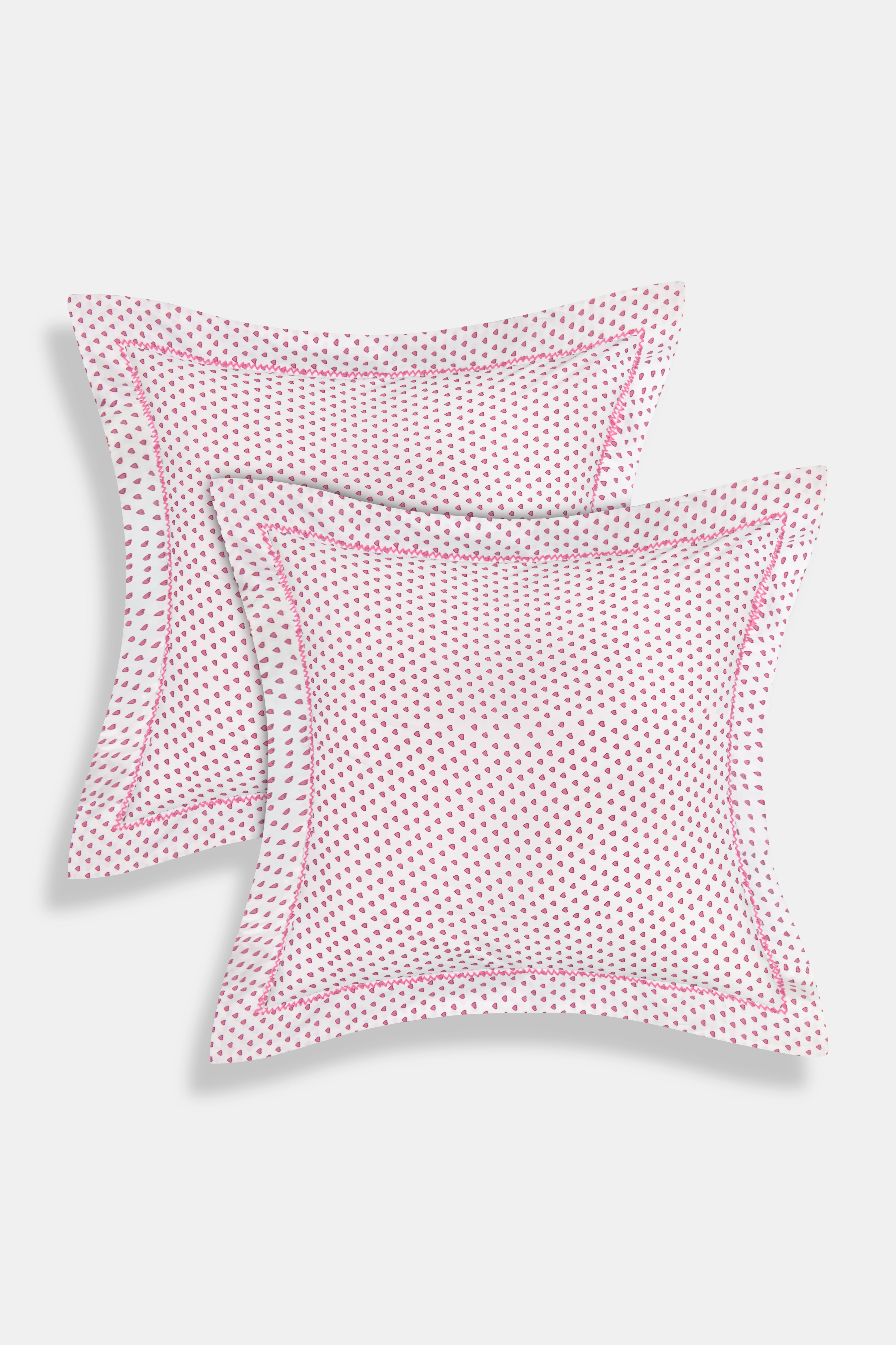 Hearts Pattern Pillowcase Set - Soft & Stylish