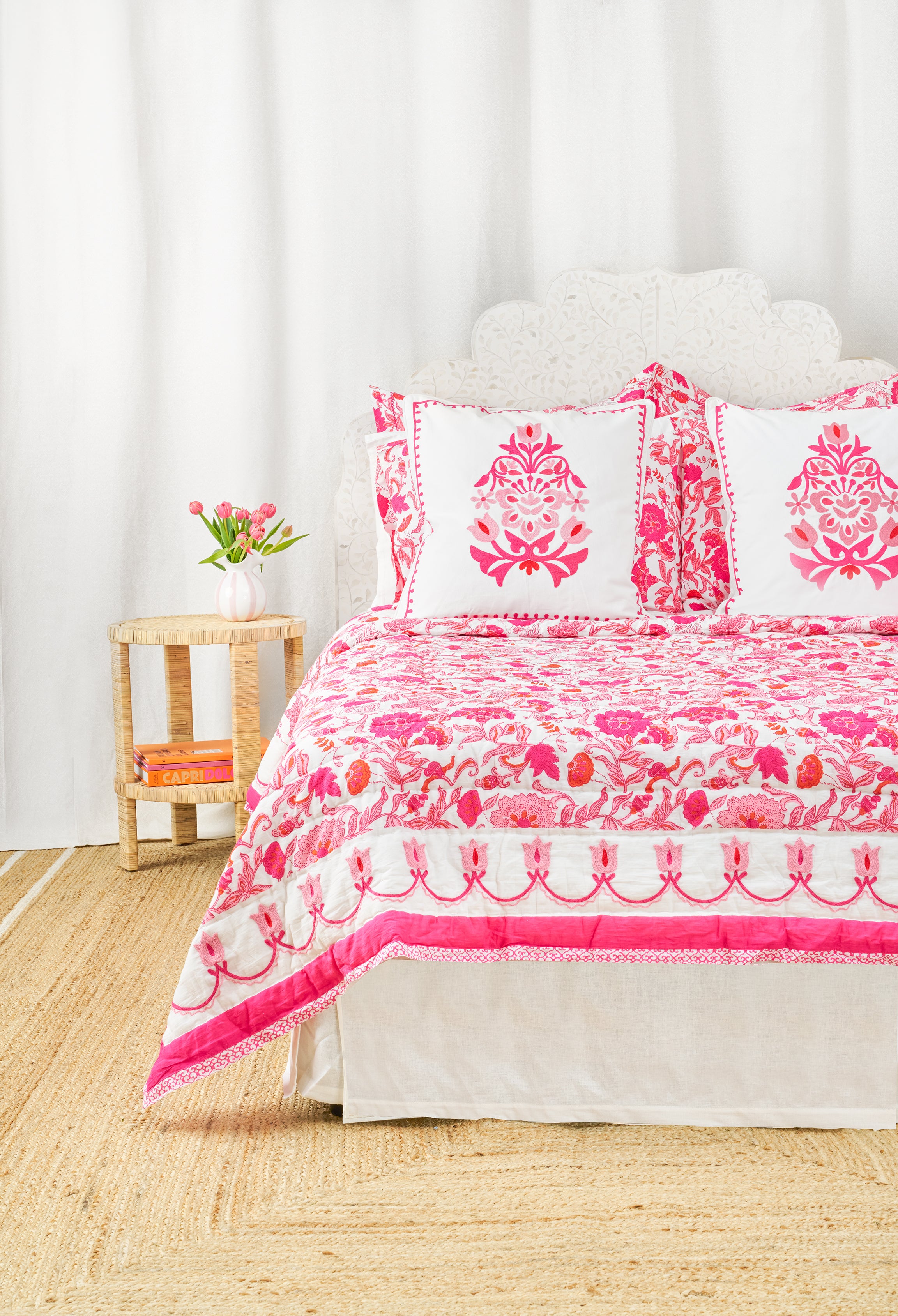 Lavandou Decorative Pillow Cover - Stylish Home Accent