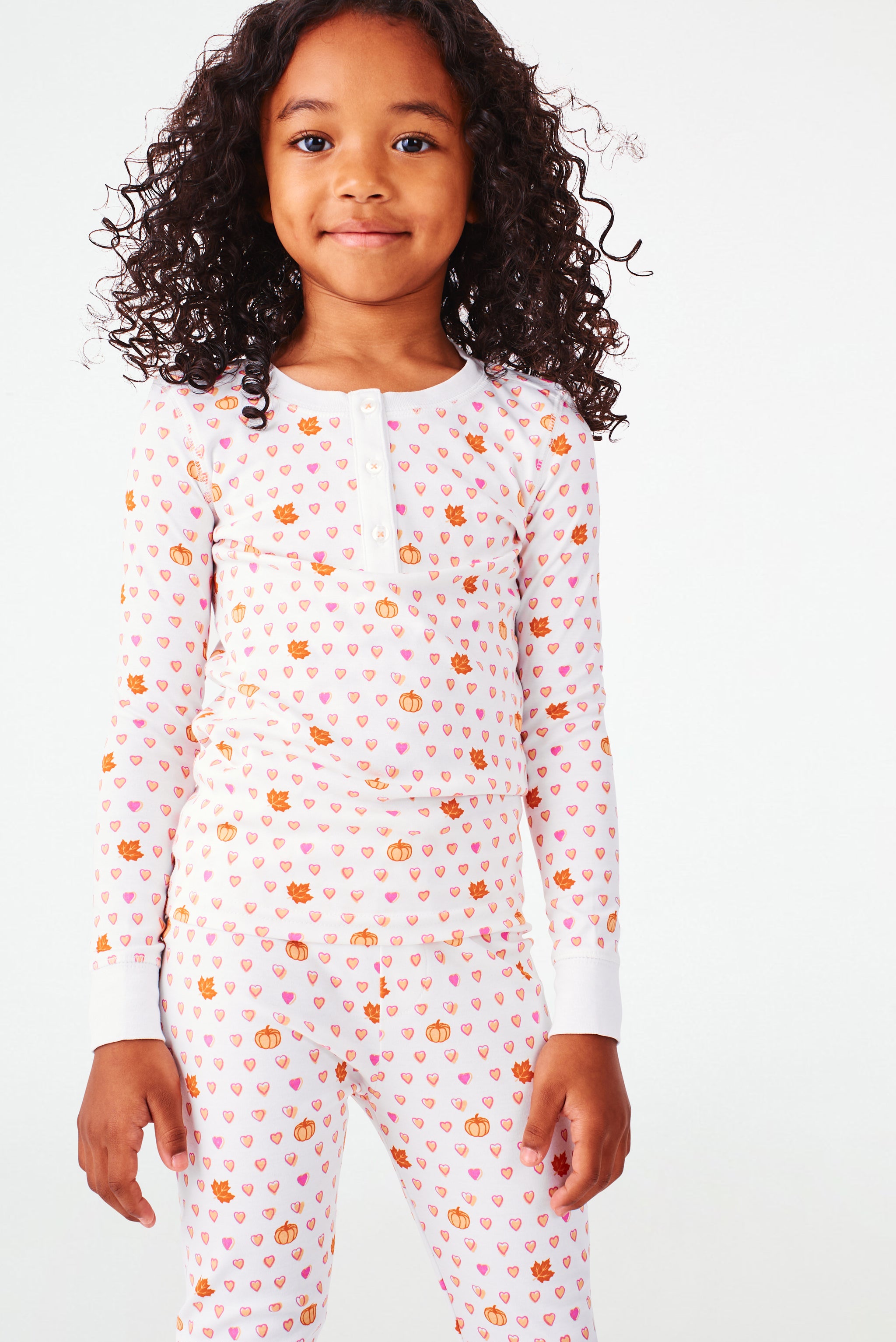 Cozy Kids' Heart Print Pajamas for Fall