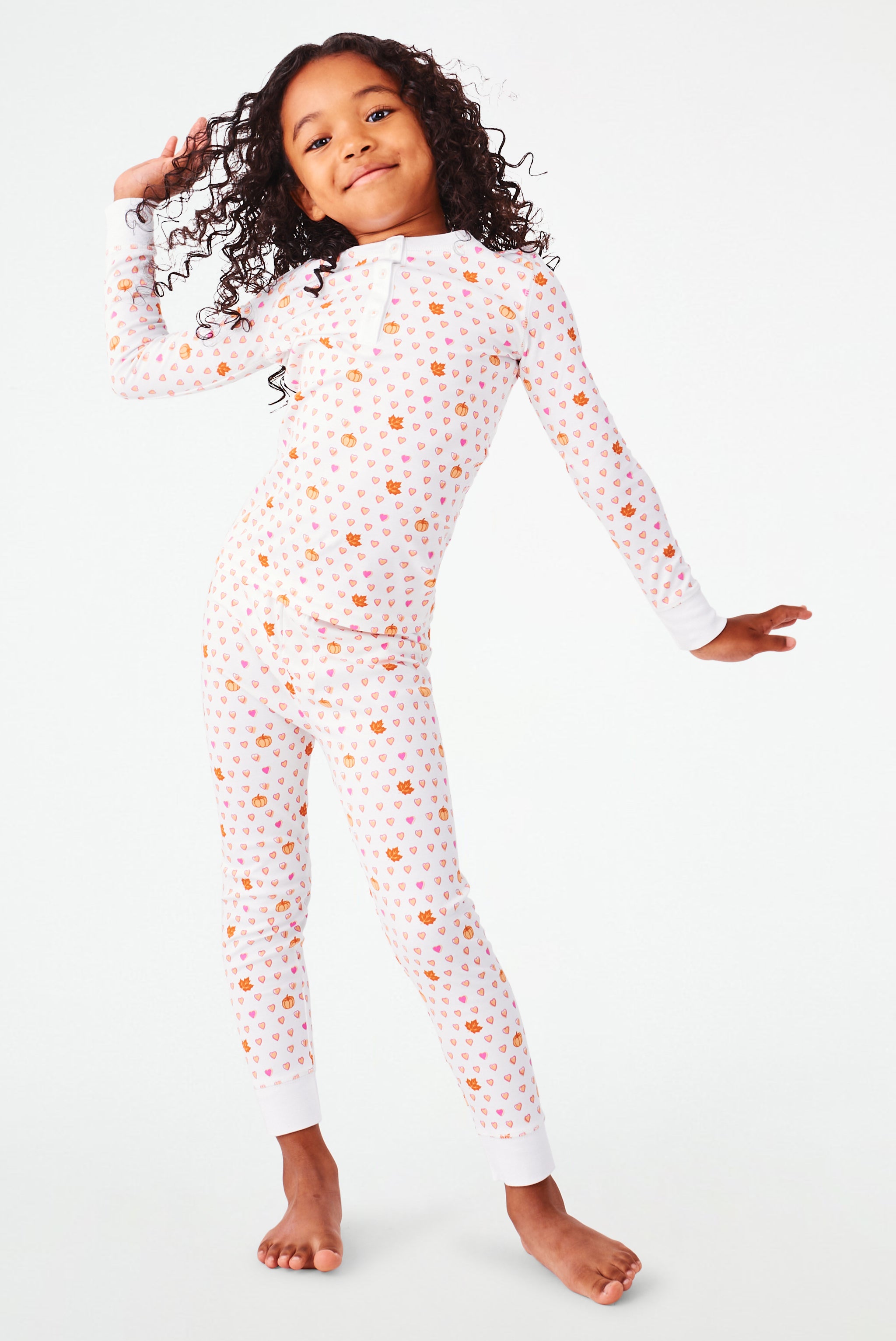 Cozy Kids' Heart Print Pajamas for Fall