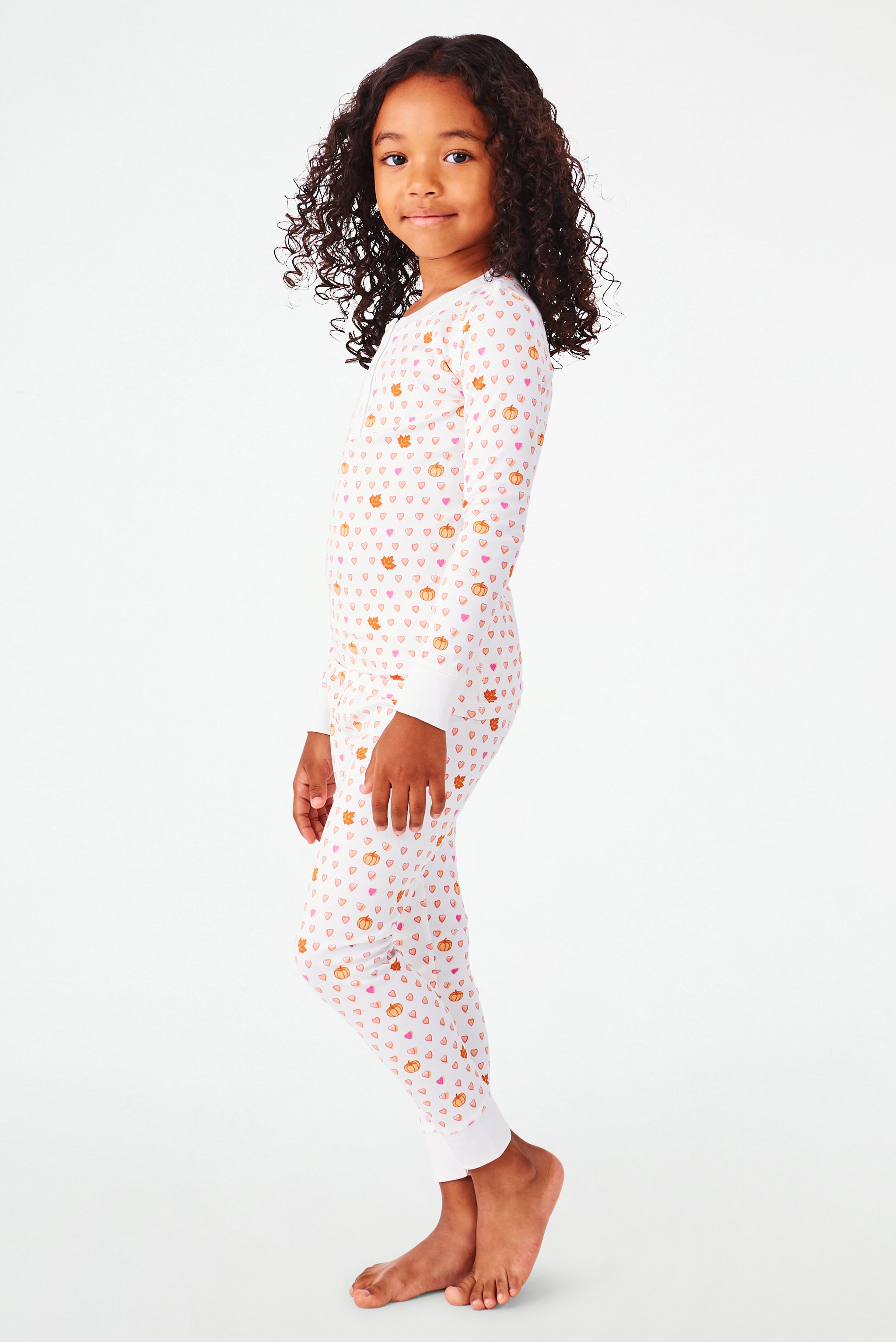 Cozy Kids' Heart Print Pajamas for Fall