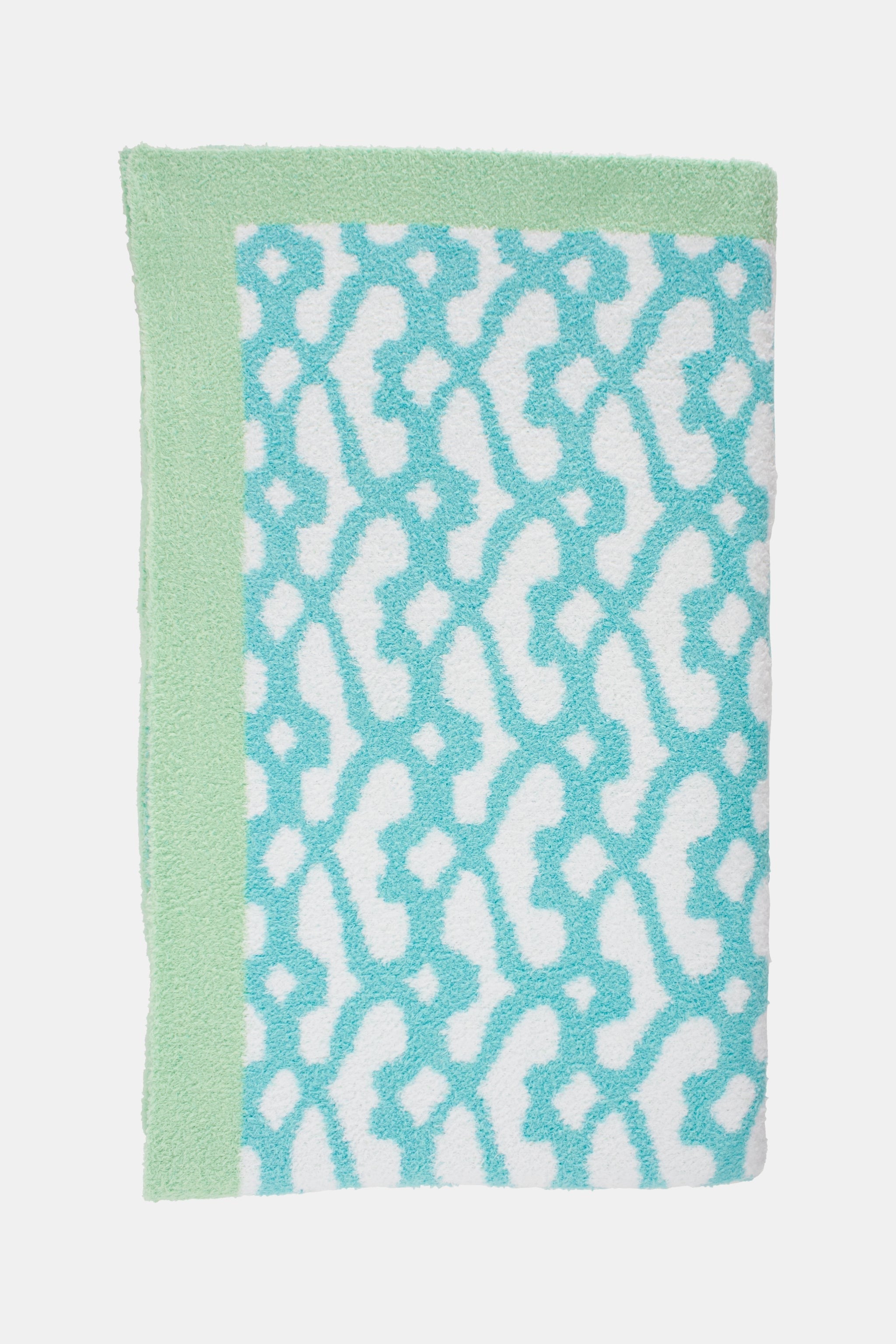 Cozy Big Cata Dreams Blanket for Home Comfort