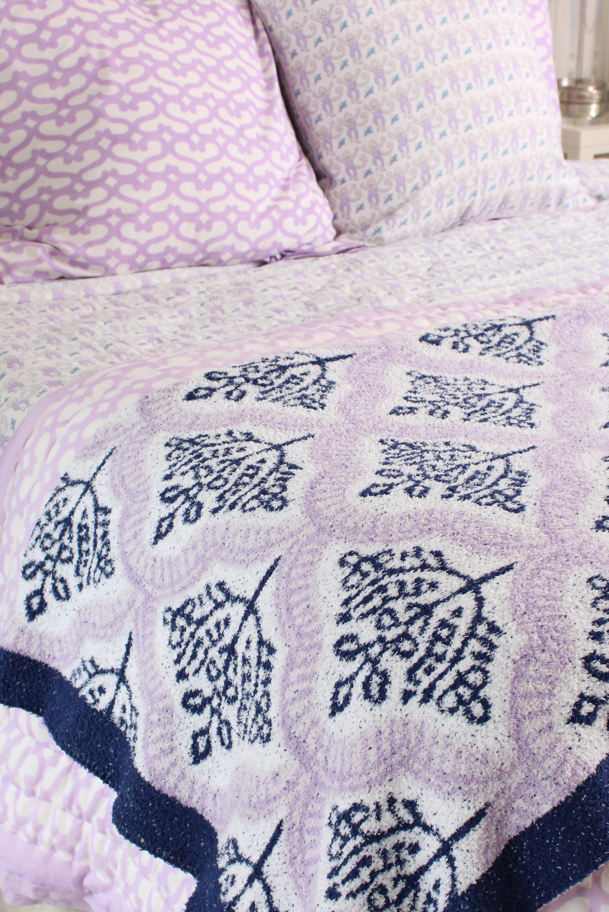 Jemina Dreams Cozy Throw Blanket